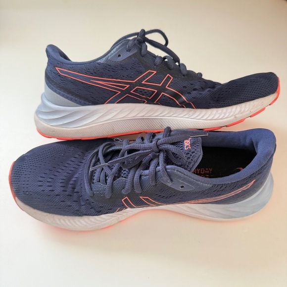ASICS Gel-Excite 8 “EVERYDAY COMFORT” road-running shoes - Picture 4 of 7